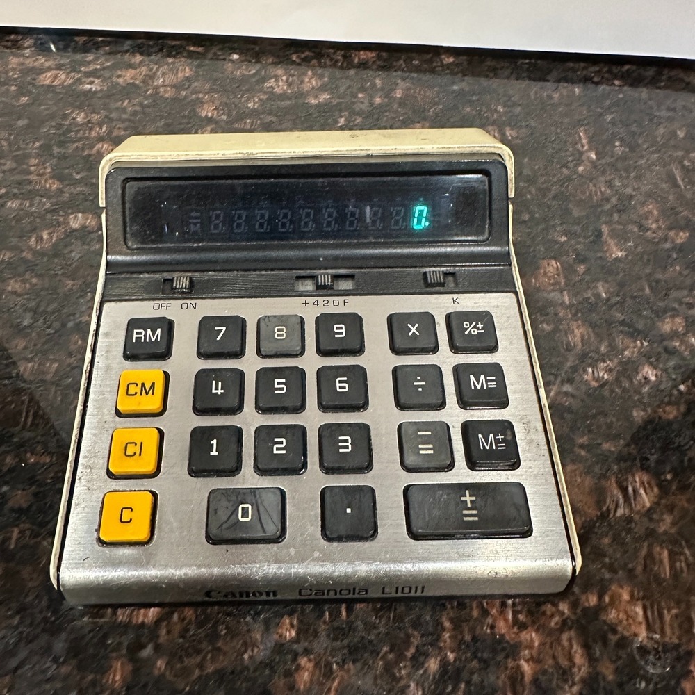 Canon Canola L1011 Vintage Desktop Calculator Japan LED Display Working Office